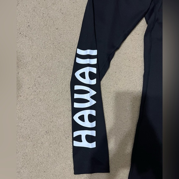 Victoria Secret Pink Ultimate Collection Hawaii Half Zip Track Jacket & Leggings - Picture 4 of 13